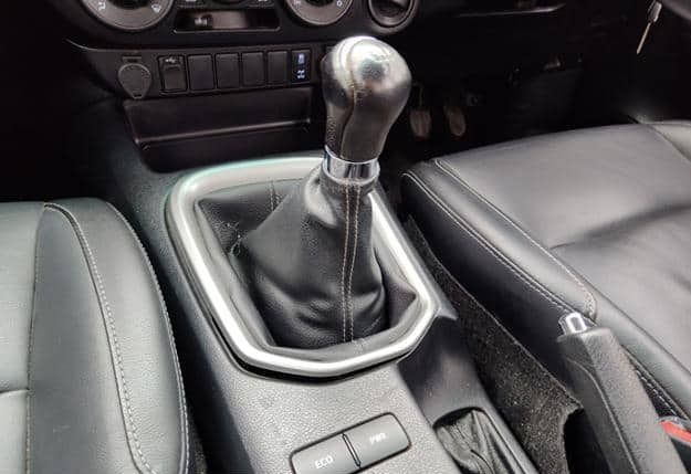 2022 TOYOTA HILUX 2.4 REVO DOUBLE CAB - Image 2