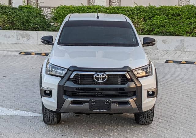 2024 TOYOTA HILUX 4.0L PETROL ENGINE | 4 X 4 - Image 8
