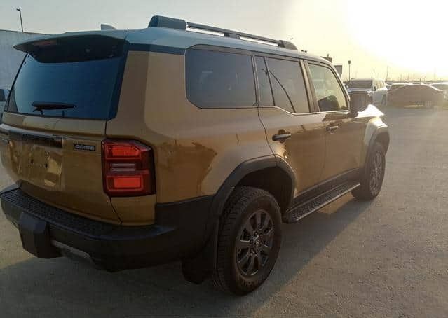 2025 TOYOTA LAND CRUISER PRADO ADVENTURE - Image 10