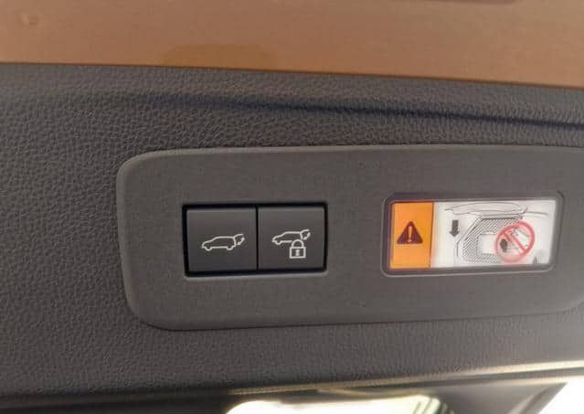 2025 TOYOTA LAND CRUISER PRADO ADVENTURE - Image 3