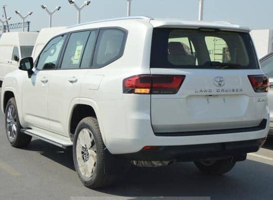 2024 TOYOTA LAND CRUISER GX.R FULL OPTION - Image 11